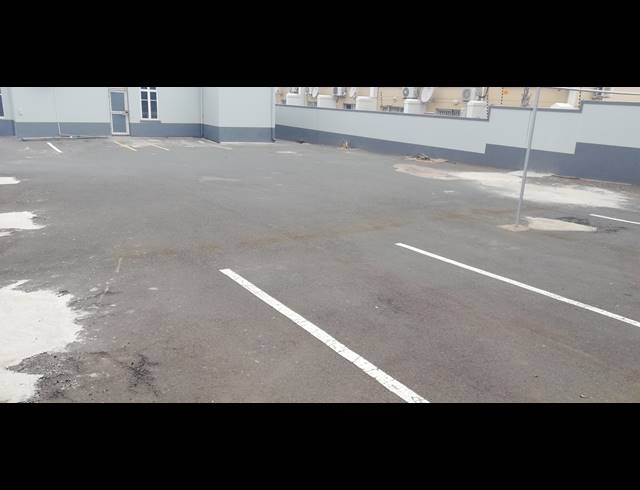 200M² OFFICE FOR SALE IN GLENWOOD